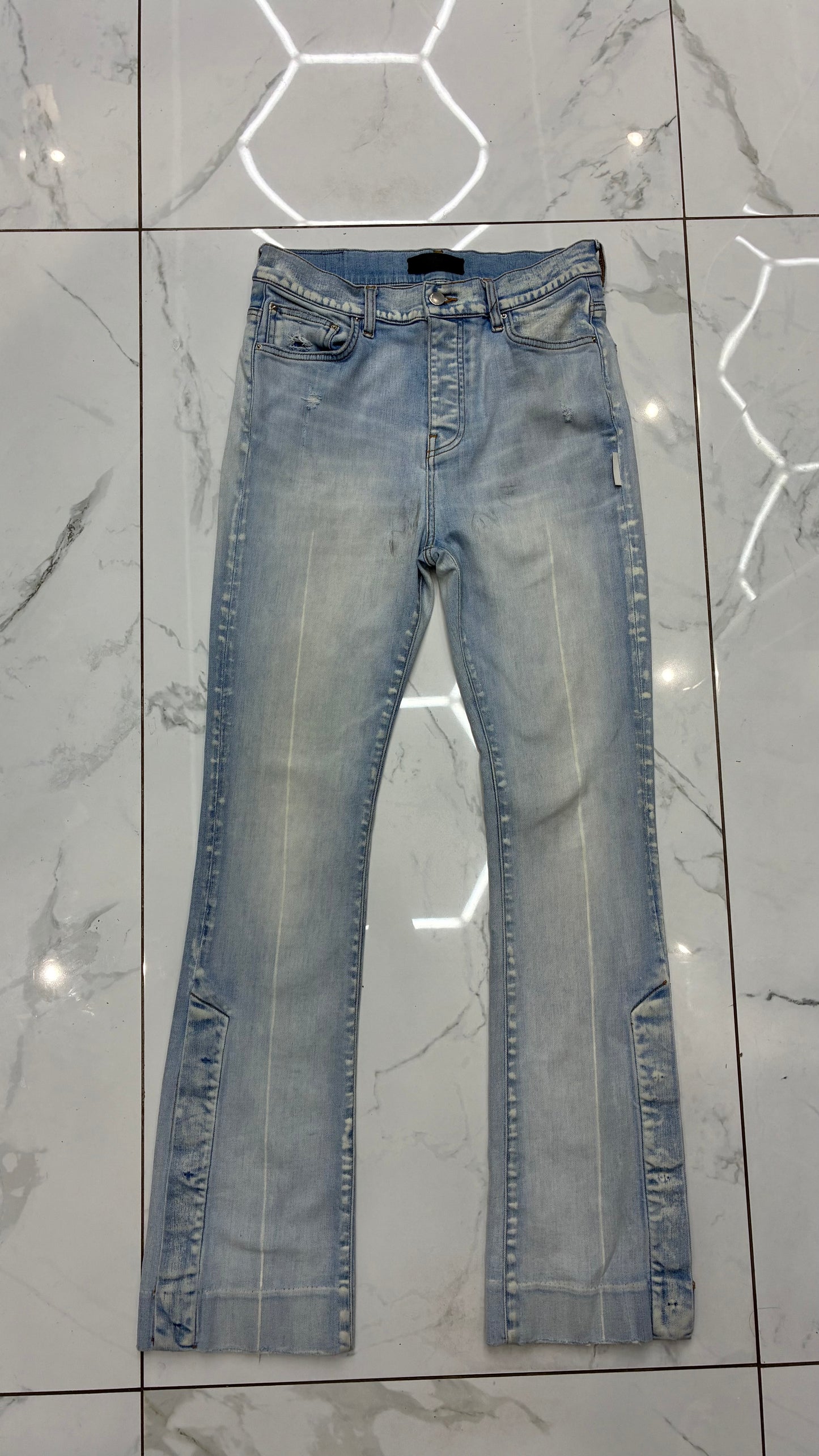 Amiri Stack Kick Flare Jean in Clay Indigo BNWT 33