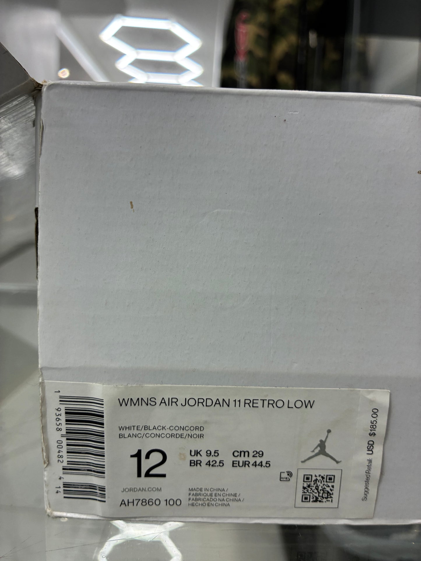USED Jordan 11 Retro Low White Concord (Women's)
