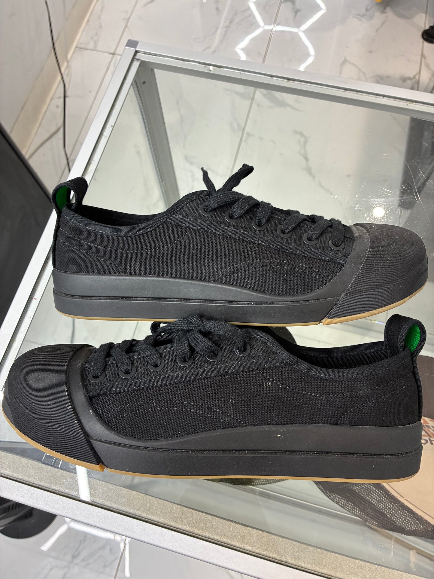 USED Bottega Veneta Black Canvas and Leather Vulcan Low Top